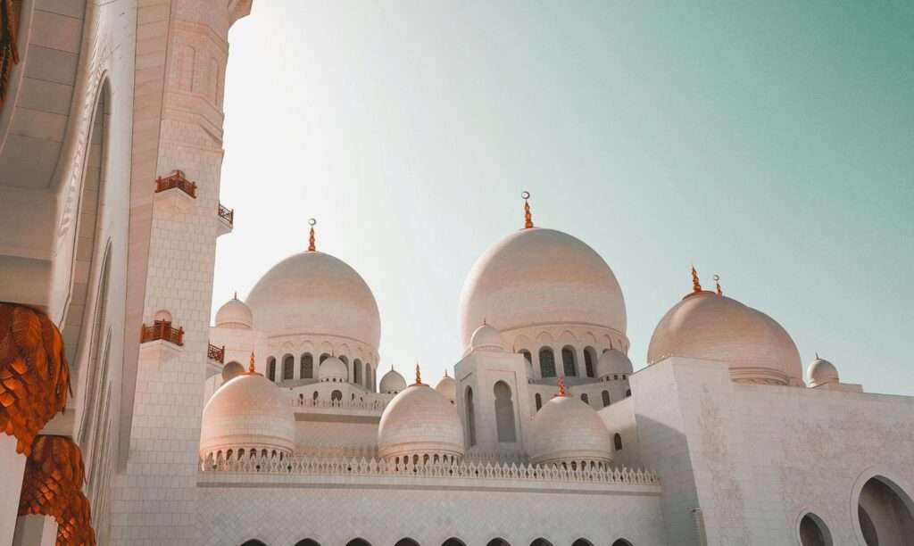 dubai to abu dhabi sheikh zayed mosque