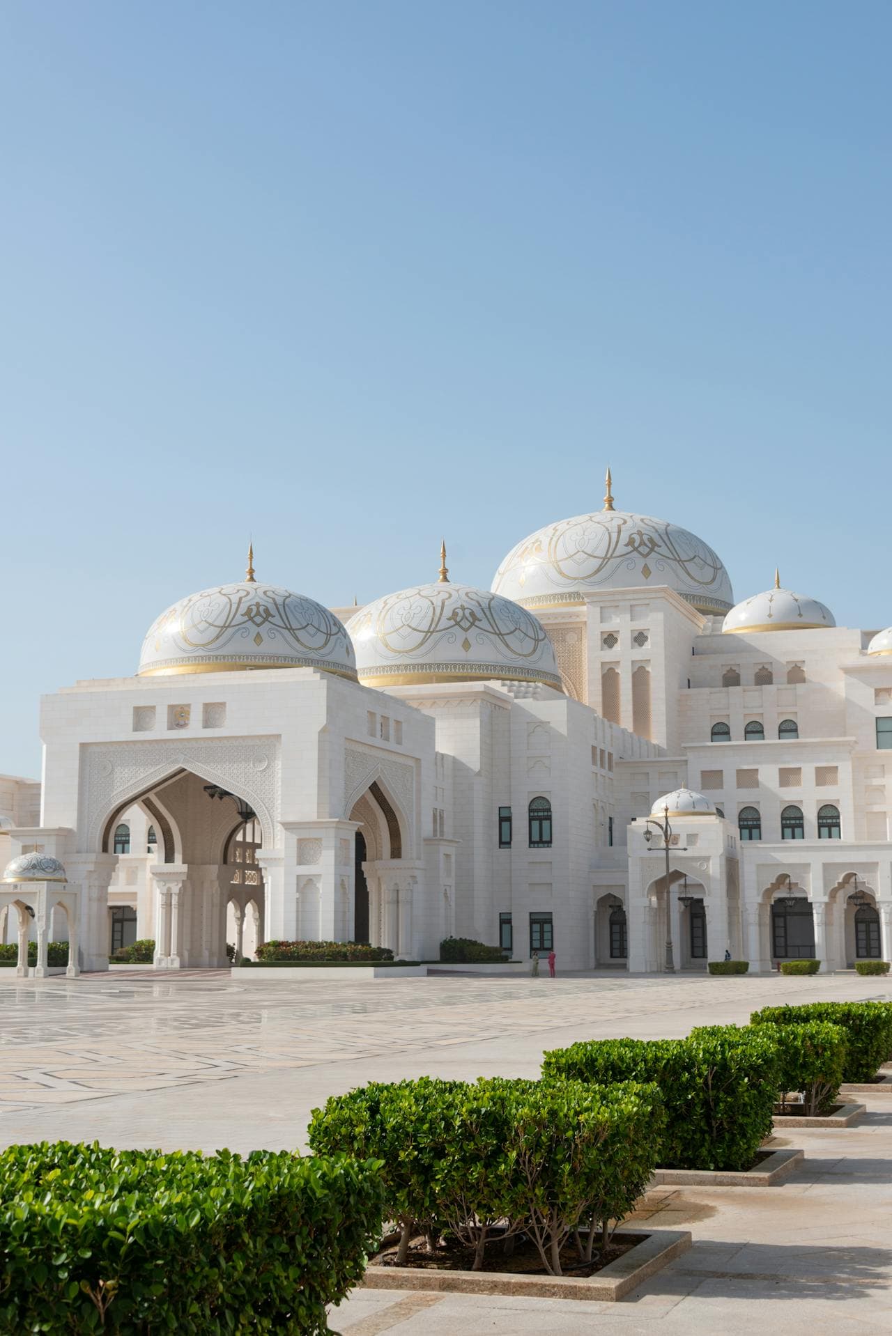 Abu Dhabi City Tour With Qasr-ul-Watan